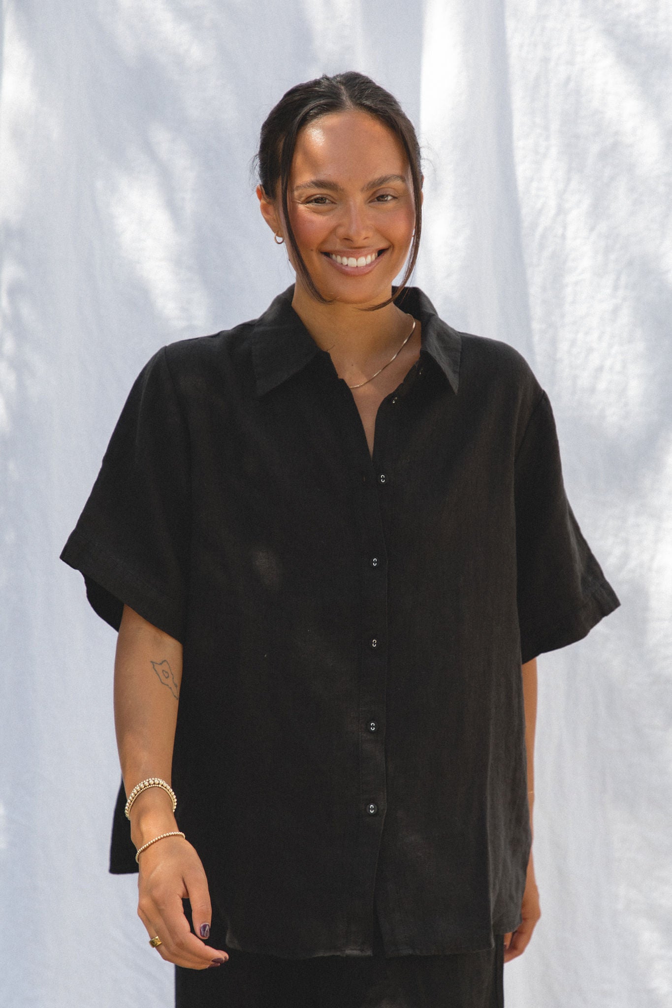 Capri Linen Short Sleeve Button Top